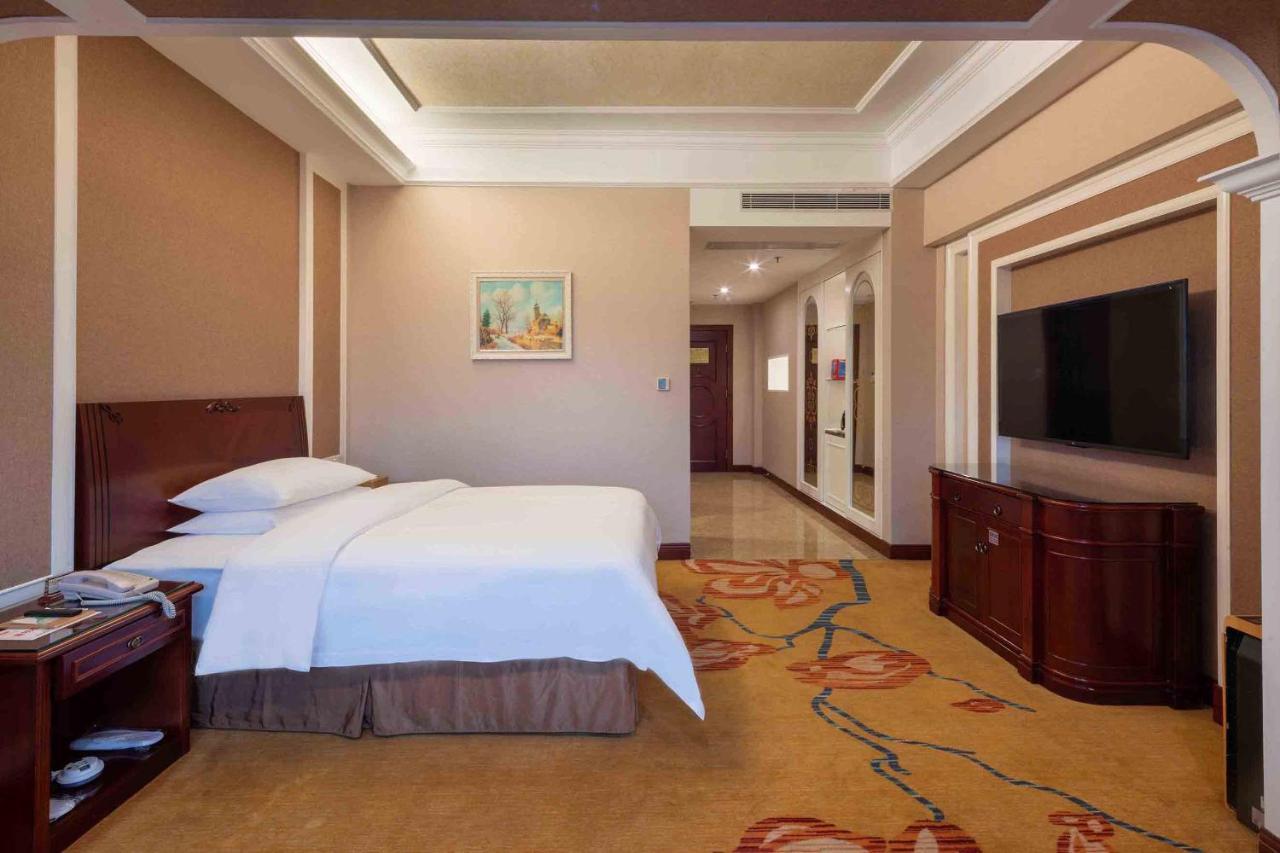 Vienna Hotel Shenzhen Songgang Liye Road Ngoại thất bức ảnh